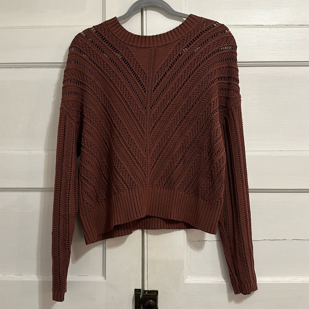 Old navy sweater